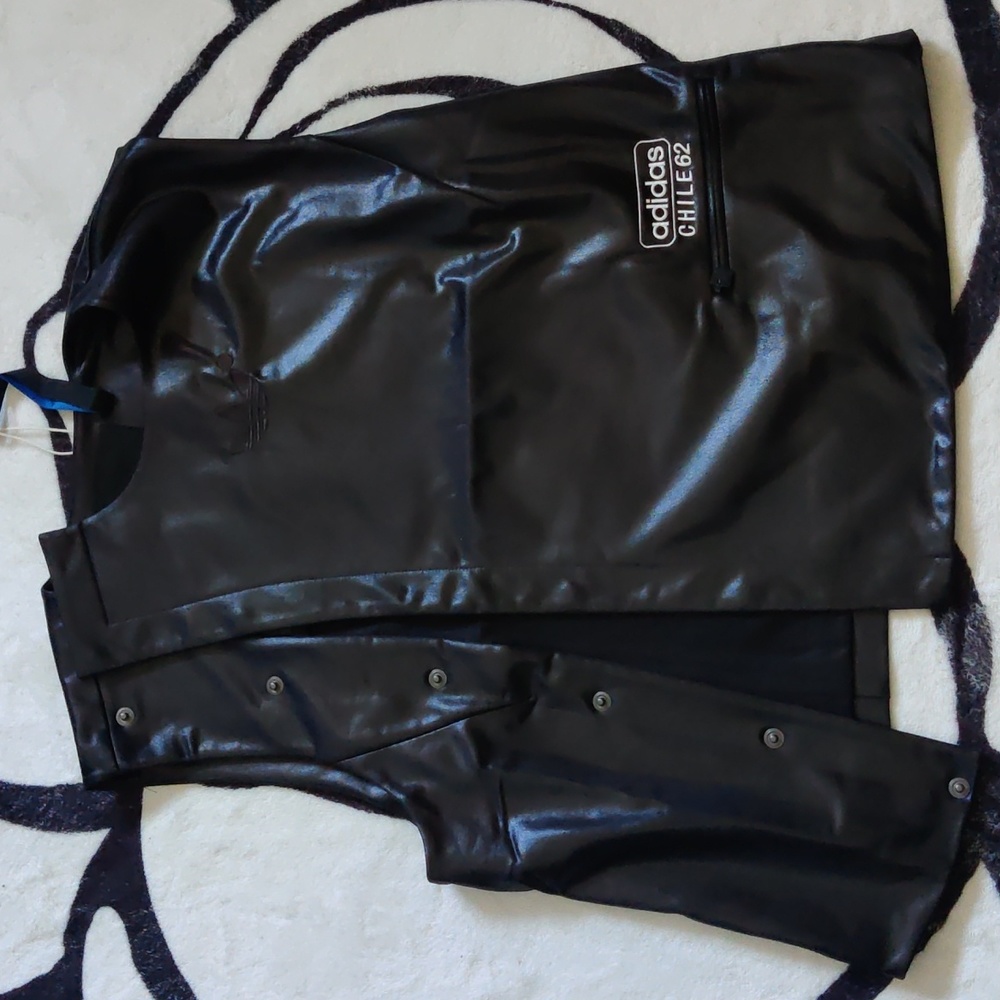 Gorgeous Trendy Adidas Vest - Picture 7 of 7